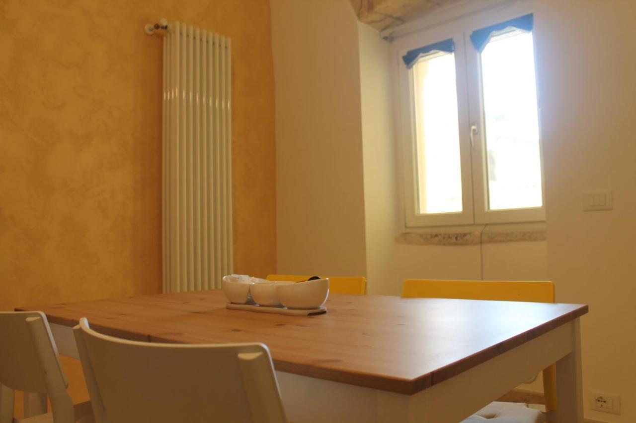 B&B Piazza Garibaldi Santeramo in Colle Extérieur photo